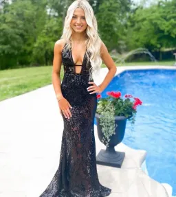 Alamour the Label Elyse Sequin Maxi Ball Gown Black Size XS / 6 for rent on The Volte - image 1