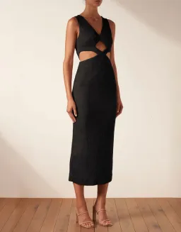 Shona Joy Simone V Neck Cut Out Midi Dress Black Size 8 / S for rent on The Volte - image 4
