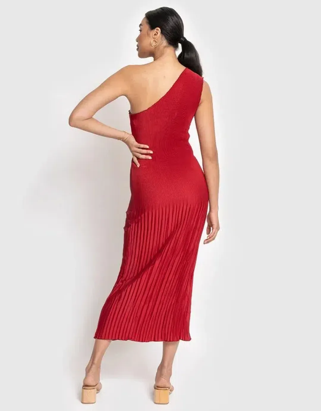 L'Idee Soiree One Shoulder Gown Red Size 10 for rent on The Volte - main image