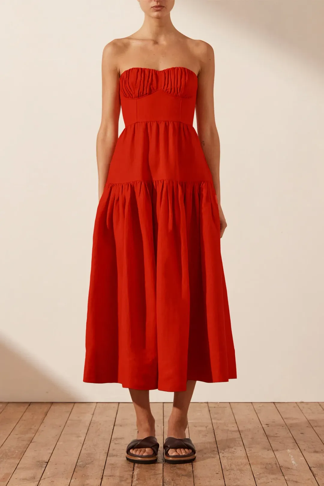 Shona Joy Jules Linen Strapless Ruched Midi Dress in Lipstick Red Size 8 / S for rent on The Volte - main image
