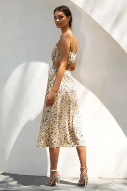 Misha Dina Dress Floral Size 6 for rent on The Volte - image 2