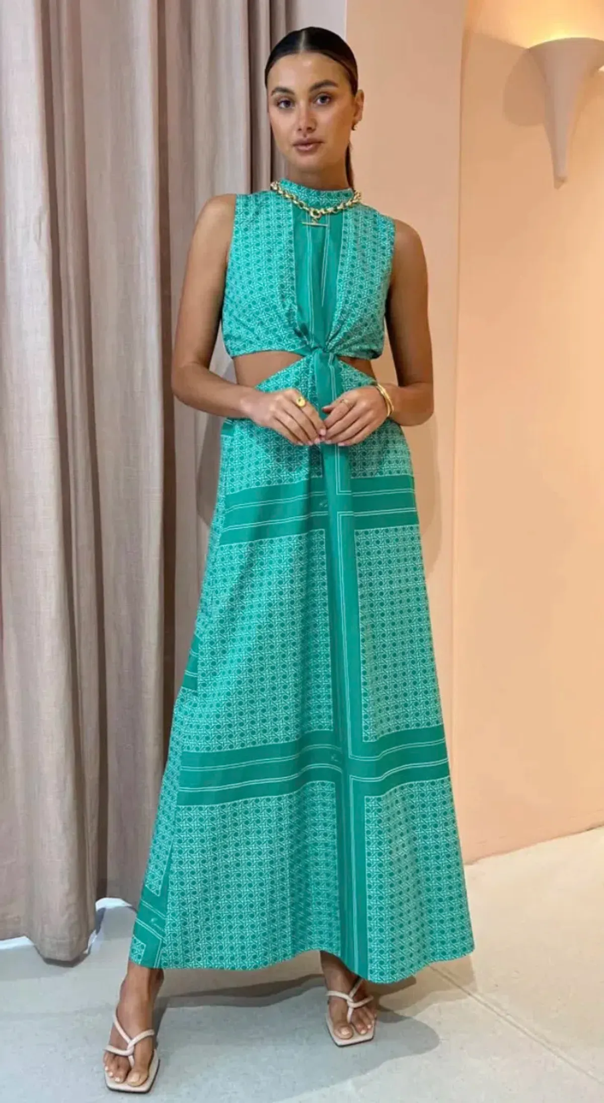 Roame Loren Maxi Dress Print Size 2 / Au 10 for rent on The Volte - main image