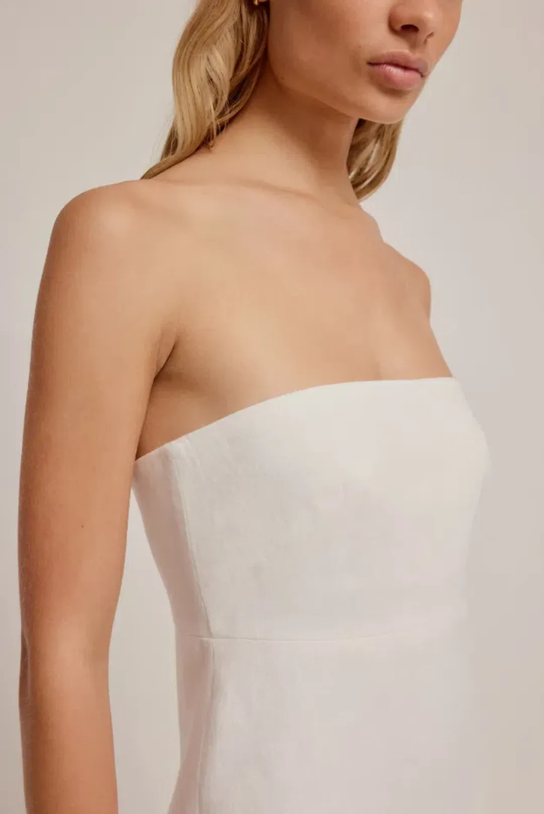 Venroy Linen Strapless Mini Dress White Size AU 8 for rent on The Volte - main image