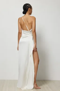 Lexi Samira Dress Cream Size 8 for rent on The Volte - image 2