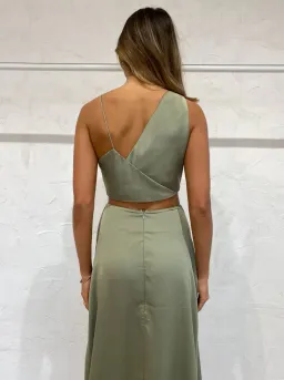 One Fell Swoop Bijoux Maxi In Serpent Green Size AU 8 for rent on The Volte - image 2