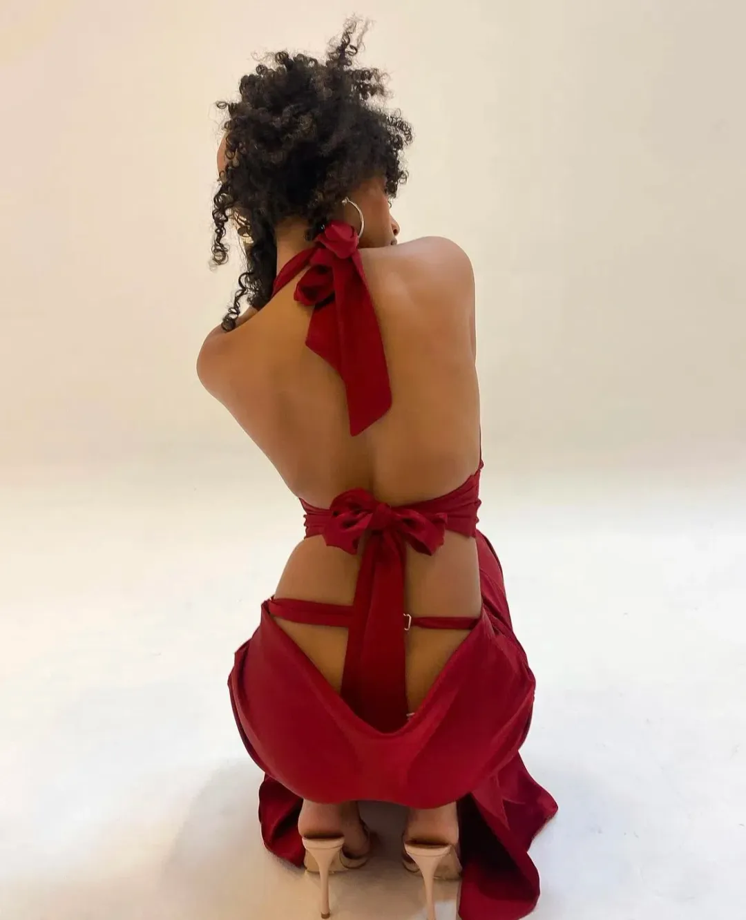 Arcina Ori Rosalina Set Small Red Size AU 8 for rent on The Volte - main image