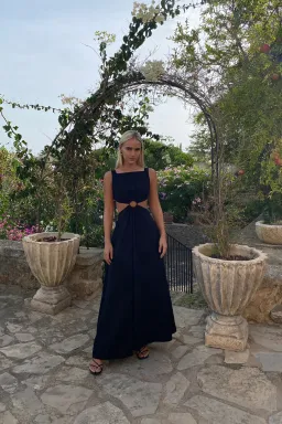 Hansen & Gretel Paros Dress Black Size S / Au 8 for rent on The Volte - image 3