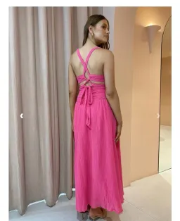 Issy Hoops Dress in Blossom Pink Size AU 6 for rent on The Volte - image 2
