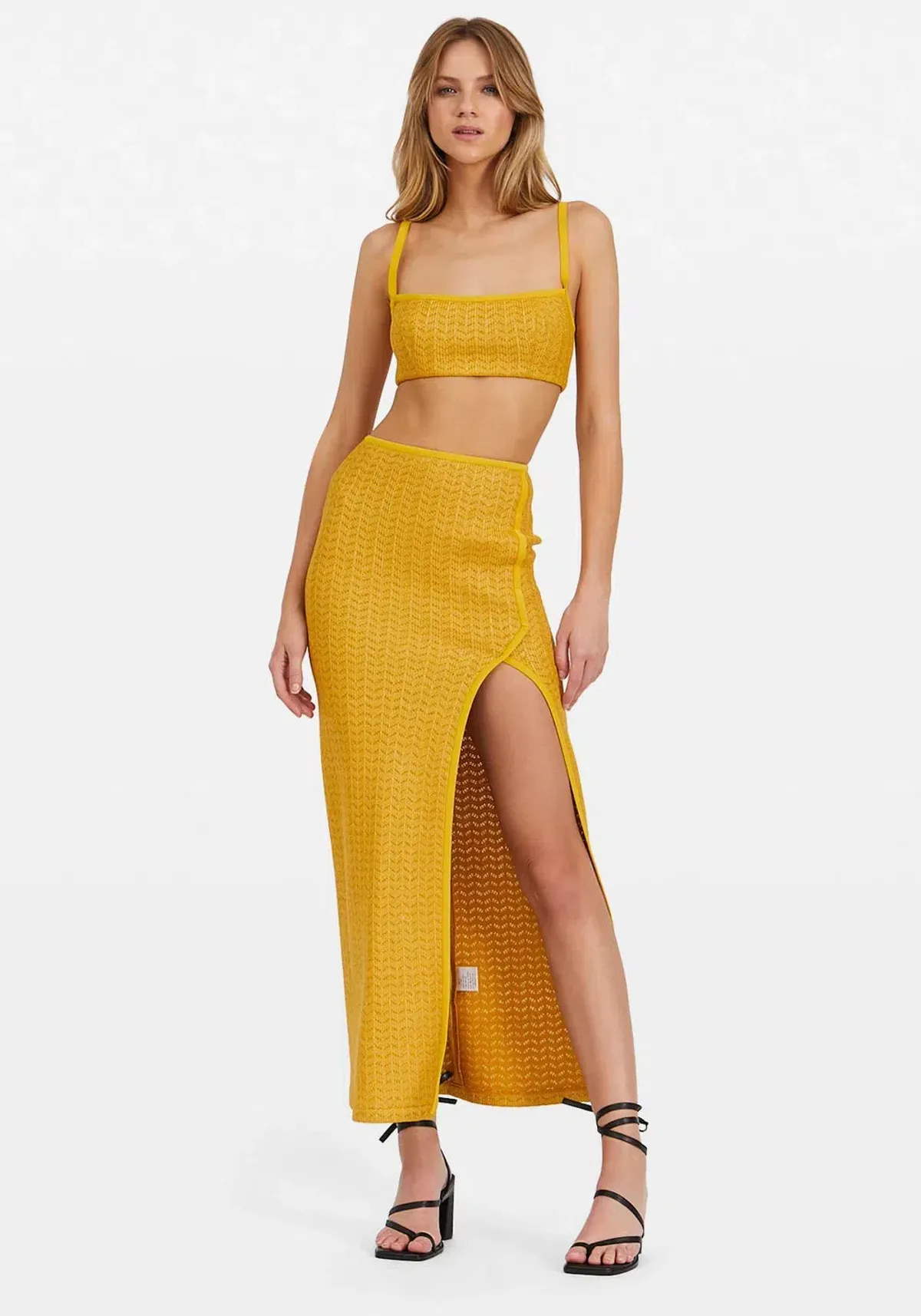 Manning Cartell New Weave Set Ochre Size 8 for rent on The Volte - main image