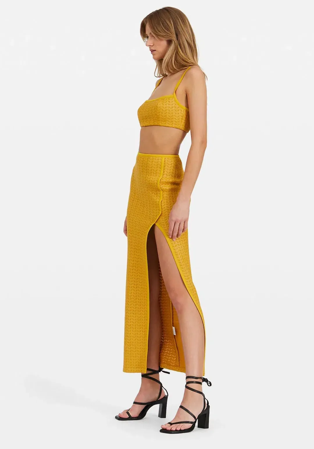 Manning Cartell New Weave Set Ochre Size 8 for rent on The Volte - main image