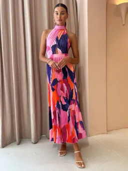 Lidee Renaissance Gown in Capri Print Pink Size 6 / XS for rent on The Volte - image 2
