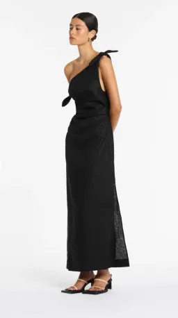 Sir The Label Bettina Off Shoulder Dress In Black Size 3 / AU 12 for rent on The Volte - image 4