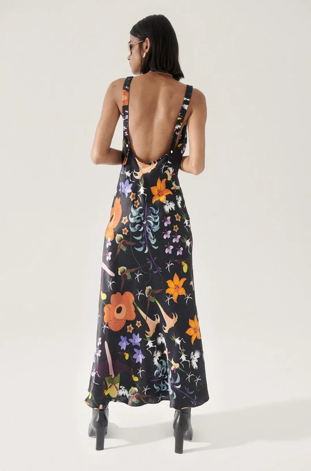 Silk Laundry Deco Ruched Dress Black Lost Flowers Size Medium/Au 8  for rent on The Volte - main image