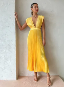 L'idée Gala Gown Canary Yellow Size AU 12 for rent on The Volte - image 2