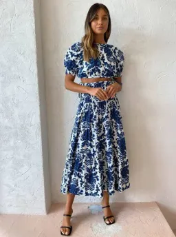 Shona Joy Diana Open Back Crop Top And Shirred Midi Skirt Set Print Size 8 for rent on The Volte - image 1
