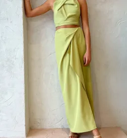 One Fell Swoop Review Skirt in Grass Size 8 for rent on The Volte - image 3