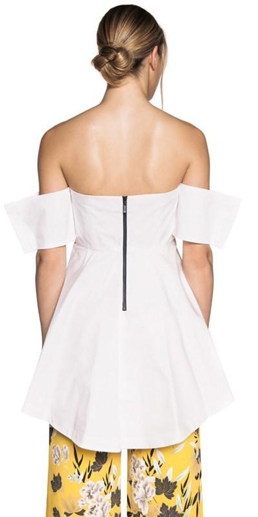 CUE White Top / Dress Size 12/M for rent on The Volte - main image