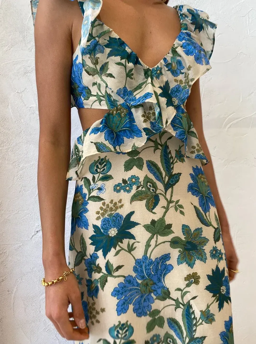 Sir Celia Frill Midi Cutout Dress In Marguerite Print Green Floral Size 2 / 10  for rent on The Volte - main image