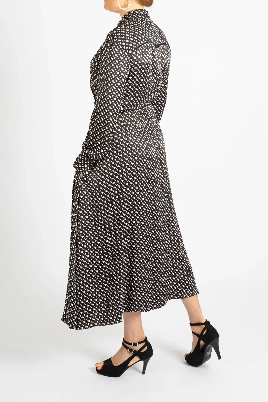 Hugo Boss Long-Sleeved Shirt Dress in Monogram-Print Fabric Patterned Size 10 for rent on The Volte - main image