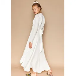 Stone Cold Fox Nico White Silk Dress White Size AU 8 for rent on The Volte - image 2
