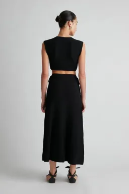 Camilla and Marc Castelli Knit Dress Black Size 6 for rent on The Volte - image 3