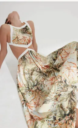 Significant Other Marino Dress Floral Size 12 for rent on The Volte - image 5