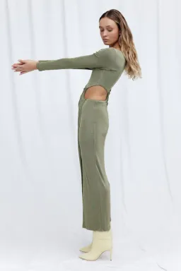 Significant Other  Ivy Midi Dress Green Size 8 for rent on The Volte - image 2