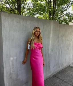 Natalie Rolt Monika Gown Pink Size 10 for rent on The Volte - image 2
