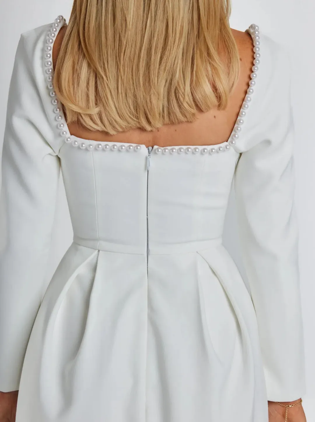 Odd Muse Ultimate Muse Dress White Size AU 12 for rent on The Volte - main image