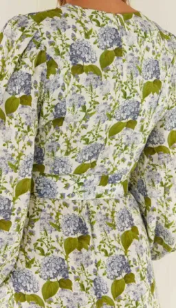 Palm Noosa Melrose Dress Blue Blooms Floral Size 12  for rent on The Volte - image 6