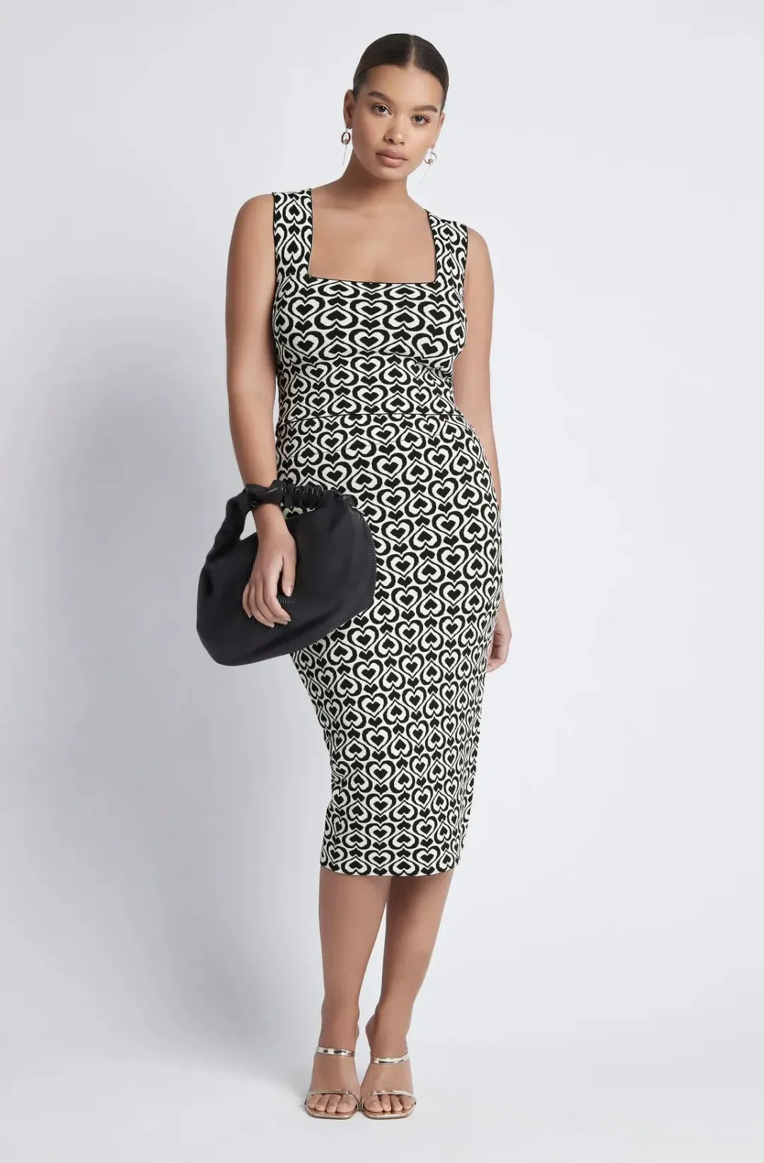 Sheike Get Hearts Racing Knit Top And Skirt Set Size Xs / Au 6 for rent on The Volte - main image