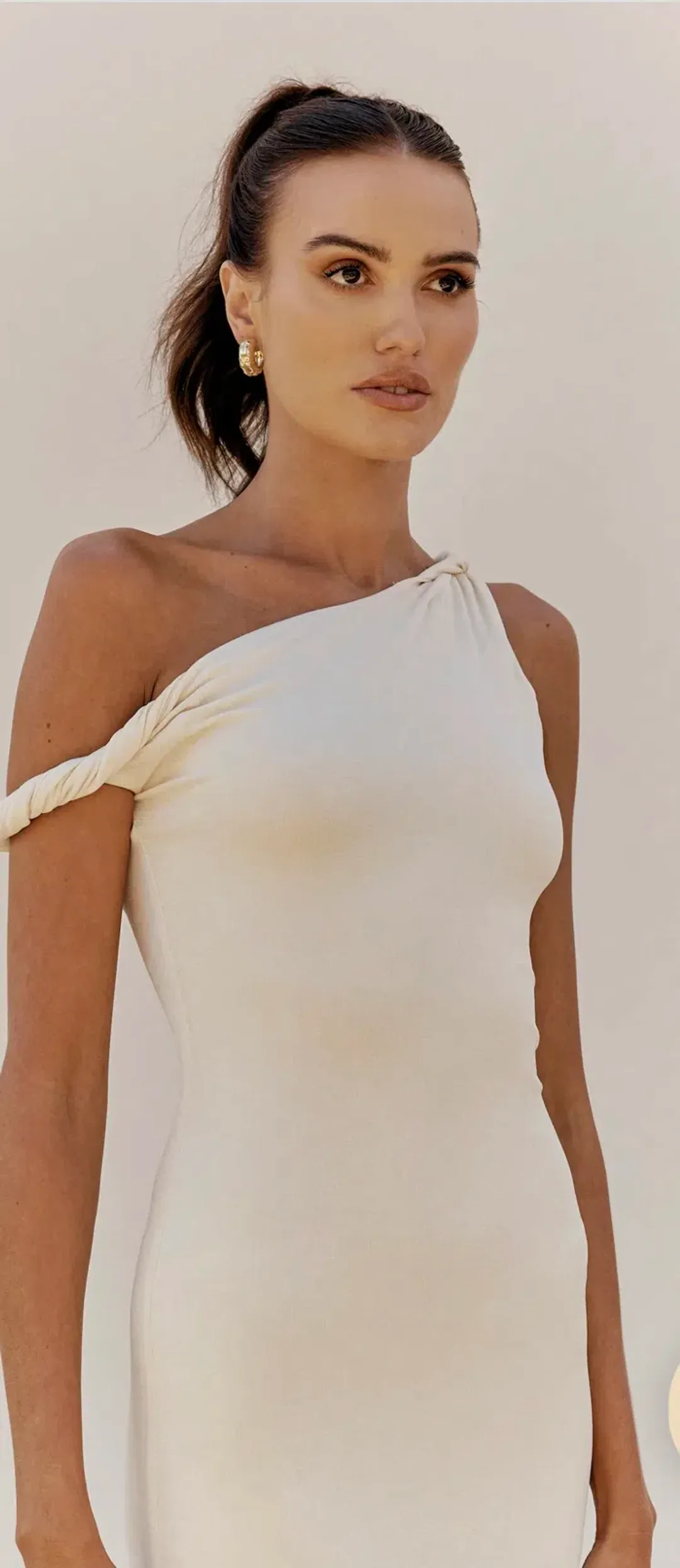 Johansen Official Poppy Gown Cream Size M / Au 10 for rent on The Volte - main image