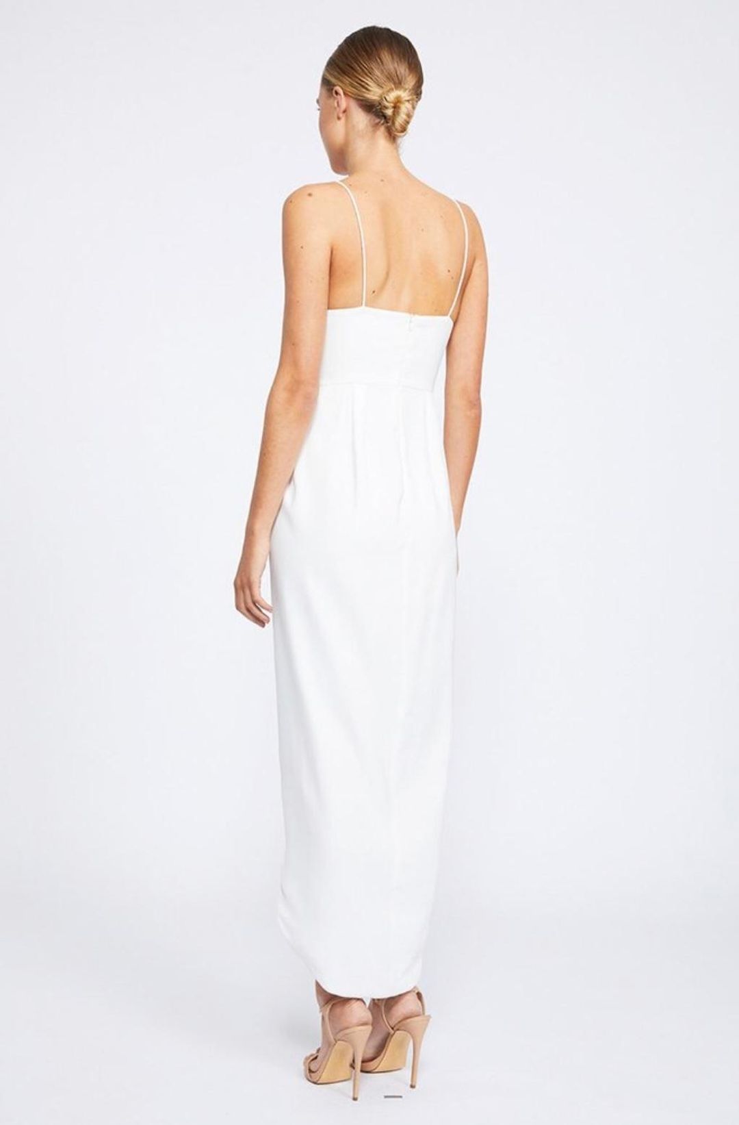 Shona Joy Core cocktail dress size 8 for rent on The Volte - main image