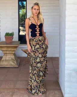 Hansen and Gretel Weaver Cut Out Floral Beaded Dress in Floral Size Small / AU 8 for rent on The Volte - image 4