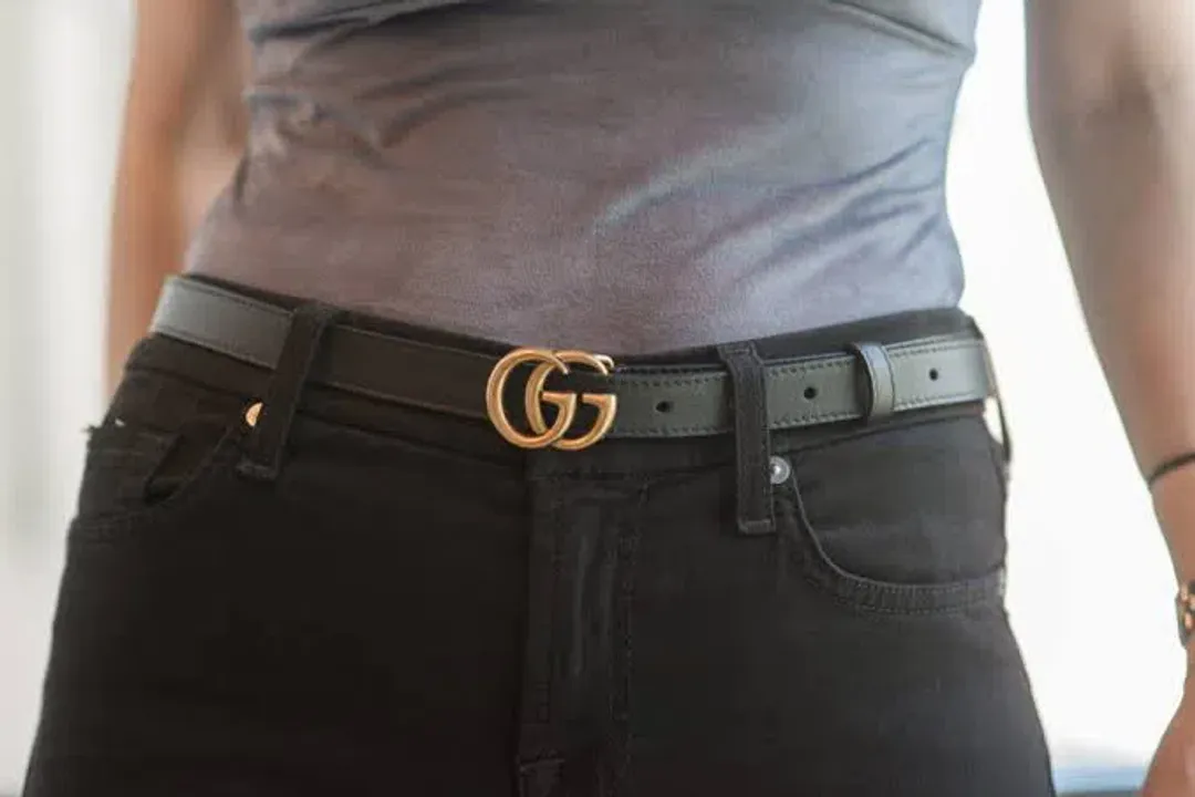Gucci GG Small Leather Belt In Black  for rent on The Volte - main image