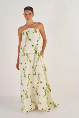 Oroton Field Daisy Gown Cream Size AU 6  for rent on The Volte - image 1