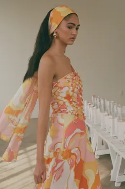 Zaco Kahlo Maxi Dress in Calista Sunset Size M / AU 10 for rent on The Volte - image 2