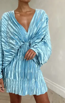 Lidee De Luxe Gown In Summer Blue Size 8 for rent on The Volte - image 2