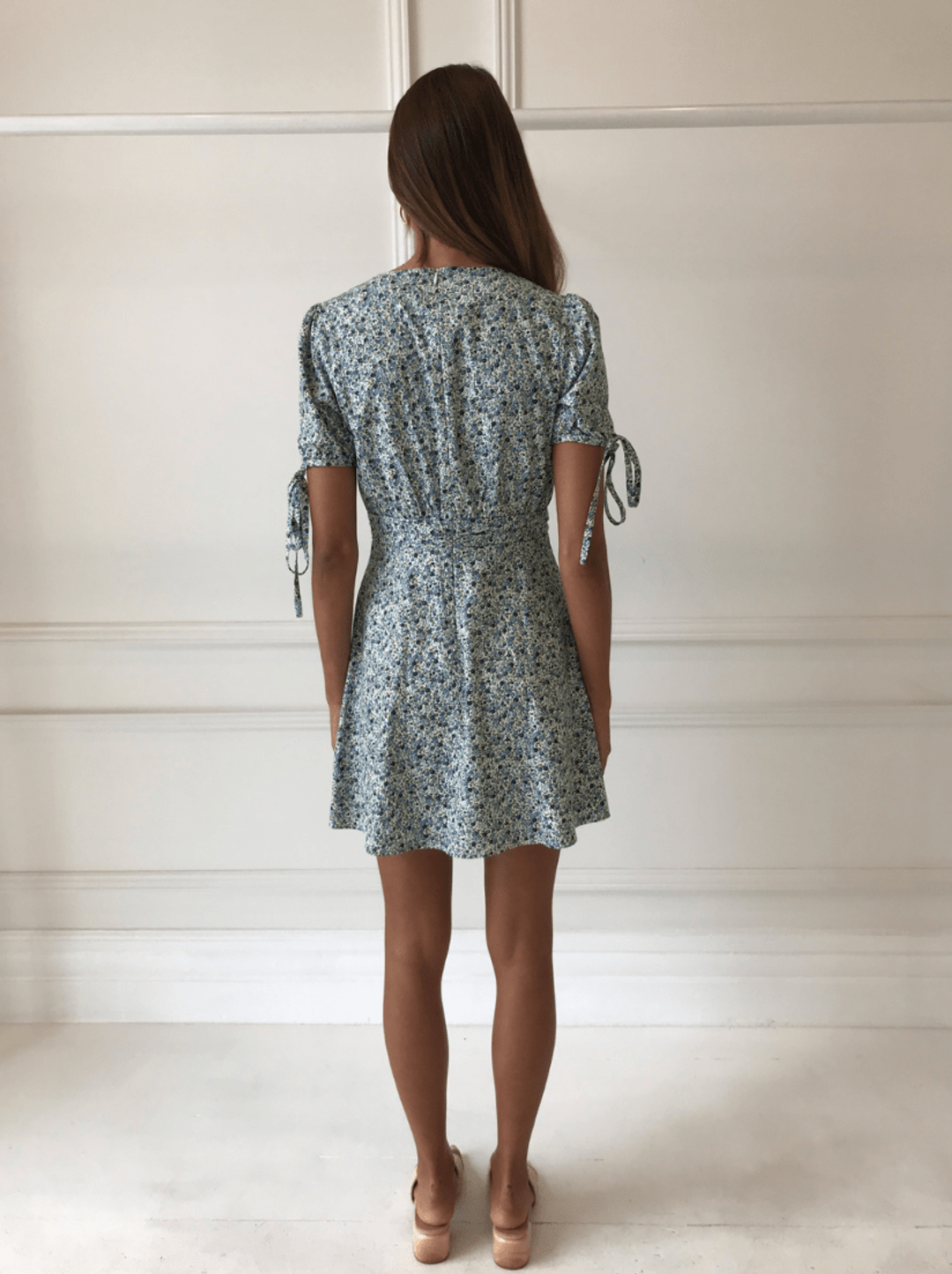 By Nicola Manhattan Dress in Blue Floral Ivy Size 8 for rent on The Volte - main image