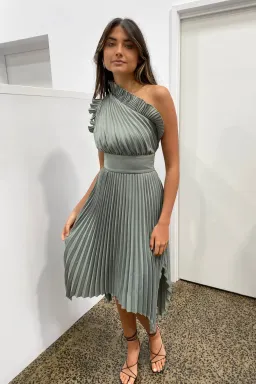 Mossman The Lady Like Midi Dress in Sage Size 12 for rent on The Volte - image 2