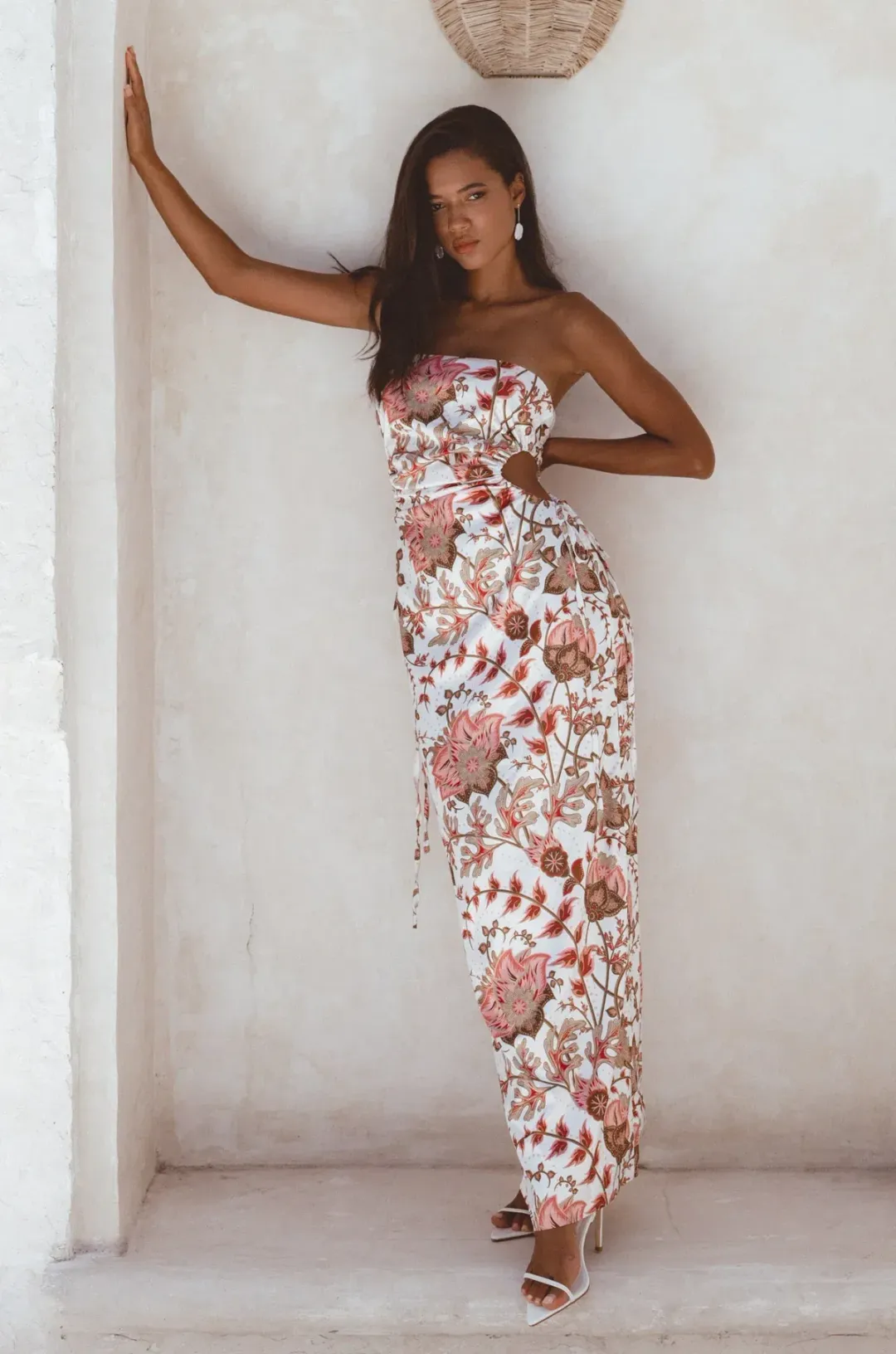Sonya Moda Dima Dress in Paisley Print Size 6 for rent on The Volte - main image