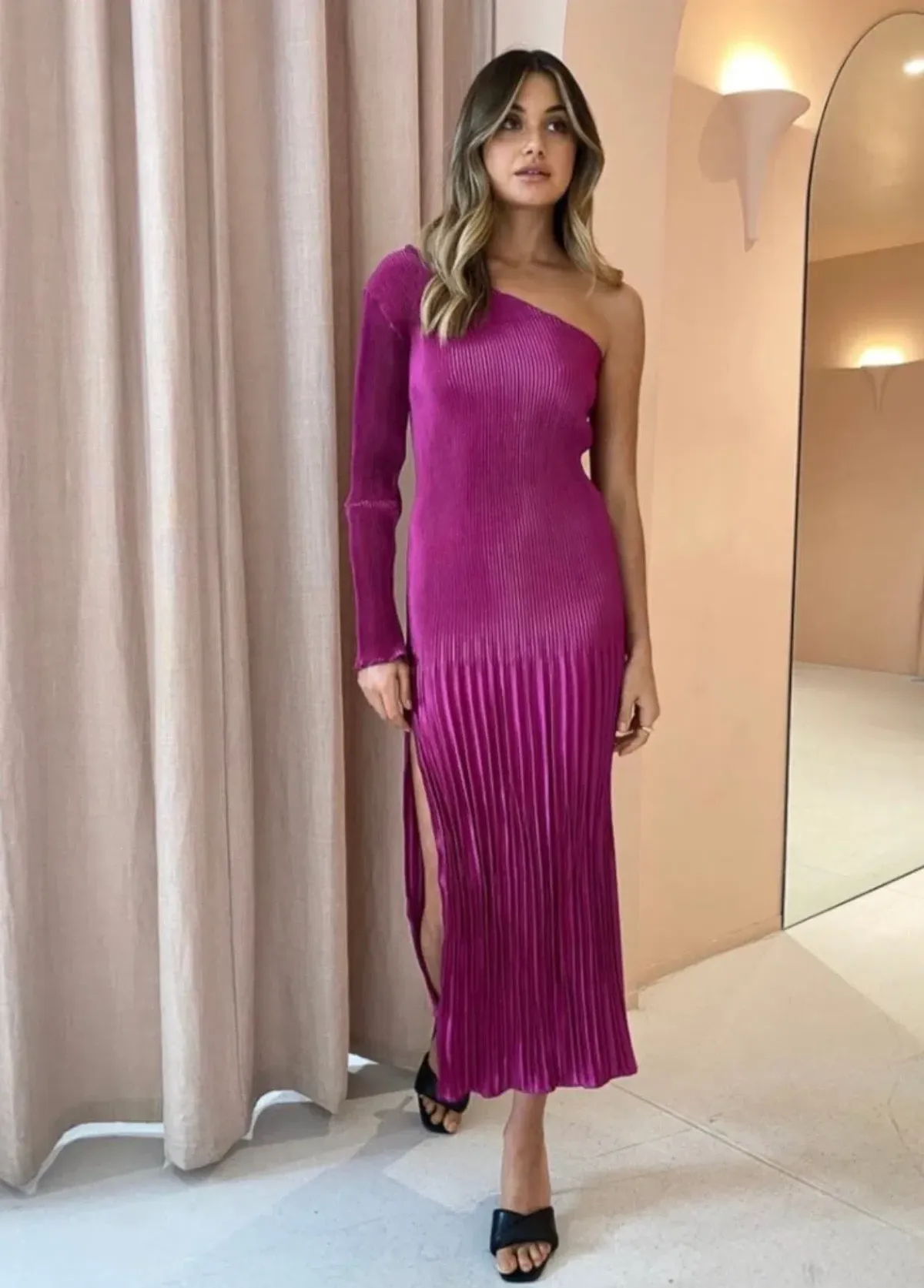 L’idée Soirée One Shoulder Long Sleeve Dress in Magenta Pink Size AU 8 for rent on The Volte - main image