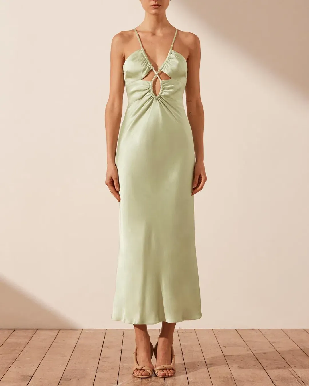 Shona Joy Angelica Keyhole Lace Front Midi Dress in Aloe Vera Size 8 for rent on The Volte - main image