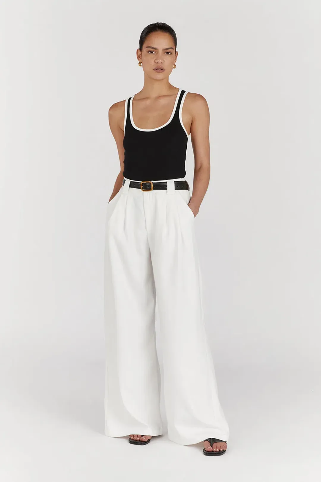 Dissh Harley Boyfriend Two-Piece Suit White Size 8 for rent on The Volte - main image