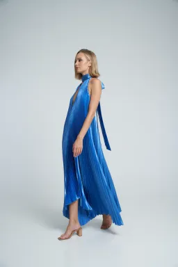 L'idée Opera Gown in Mediterranean Blue Size 8 for rent on The Volte - image 4