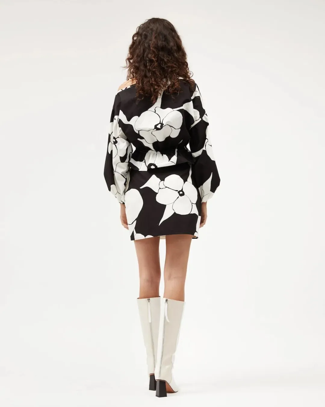 Dominique Healy Shosanna Blouse Floral Size S/M for rent on The Volte - main image