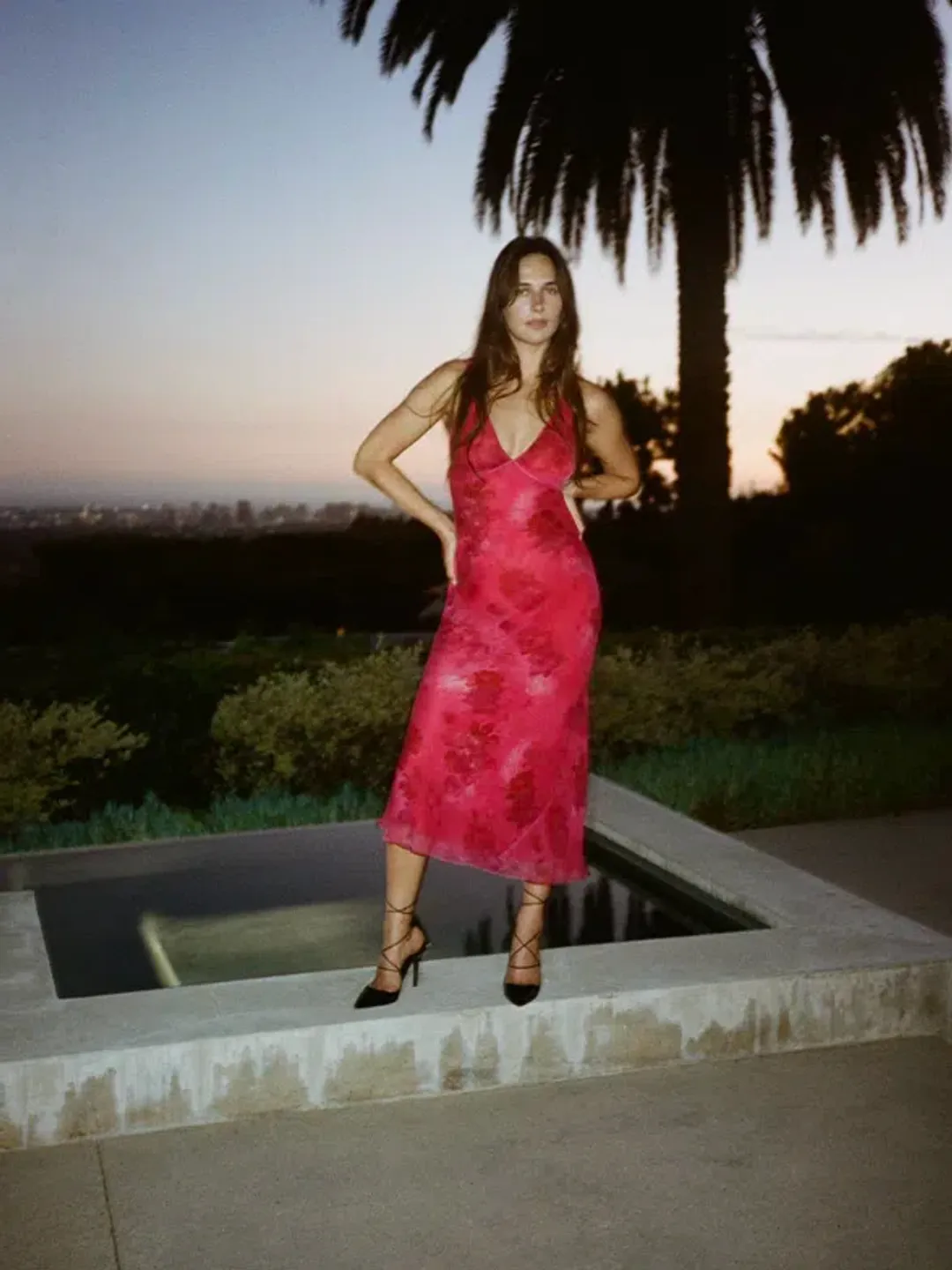 Realisation Par The Marie Midi Dress in Anastasia Rose Size S / AU 8 for rent on The Volte - main image