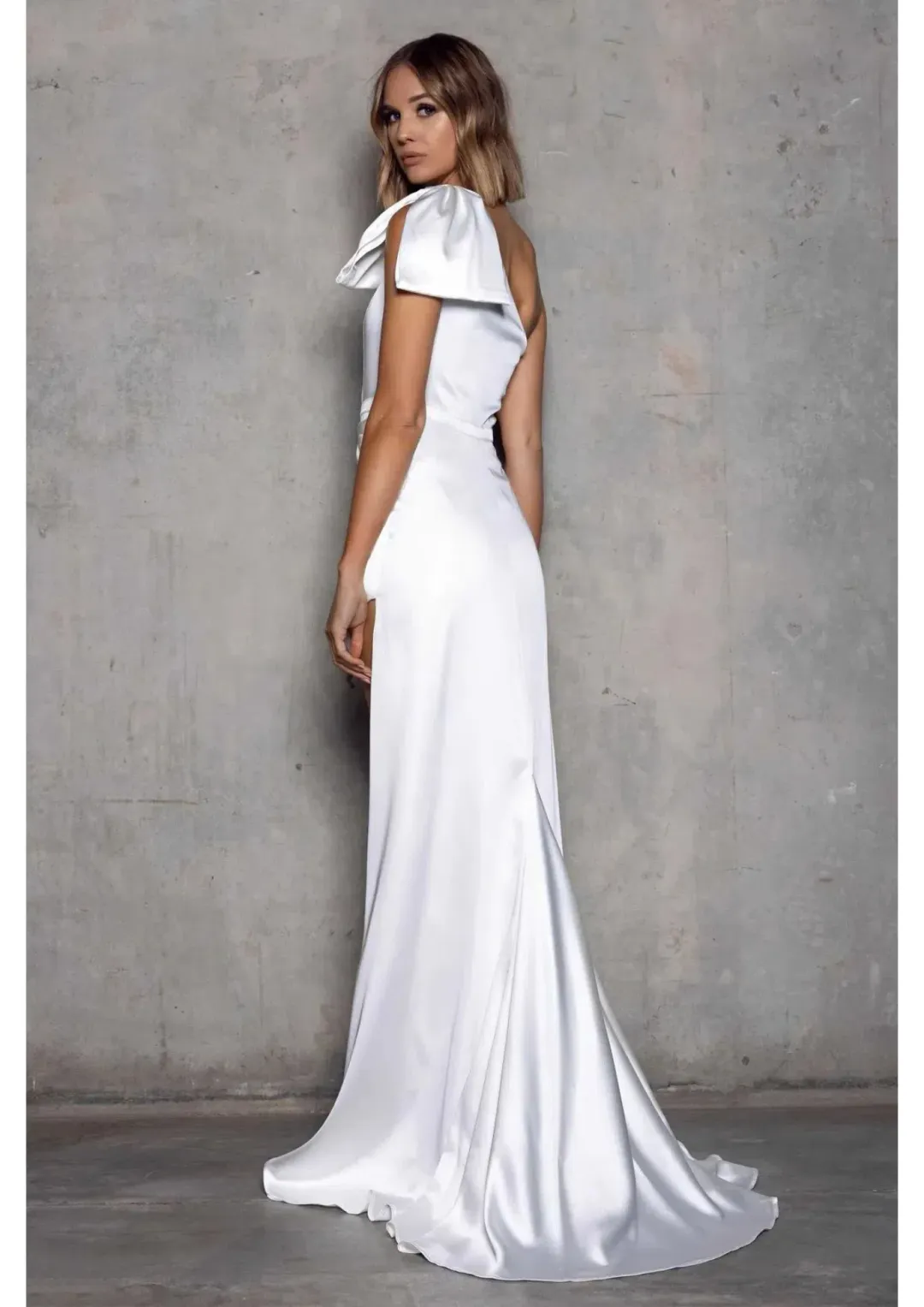 Elle Zeitoune Lola Gown White Size AU 14 for rent on The Volte - main image