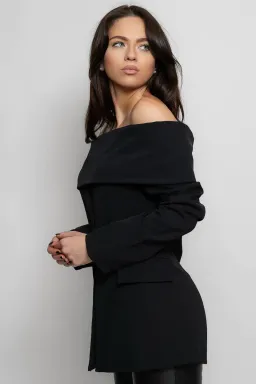 Sierra Darien Cut Out Shoulder Jacket and High Waist Loose Pants Set Black Size M / AU 10 for rent on The Volte - image 2