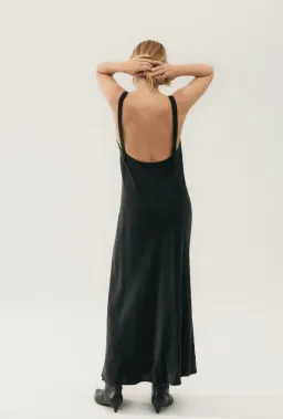 Silk Laundry Deco Ruched Dress Black Size M / AU 10 for rent on The Volte - image 3
